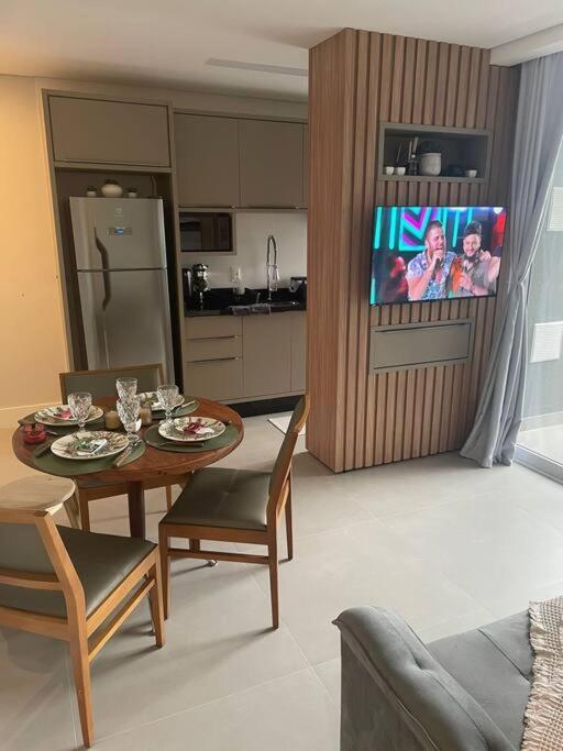 Ap Novo Com Churrasqueira - Campeche - Apartamento *